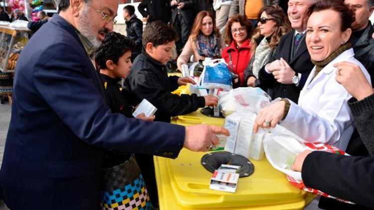 Köşkte atık ilaçlar toplandı