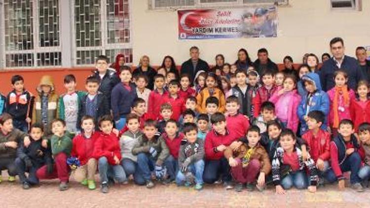 Şehit aileleri için kermes