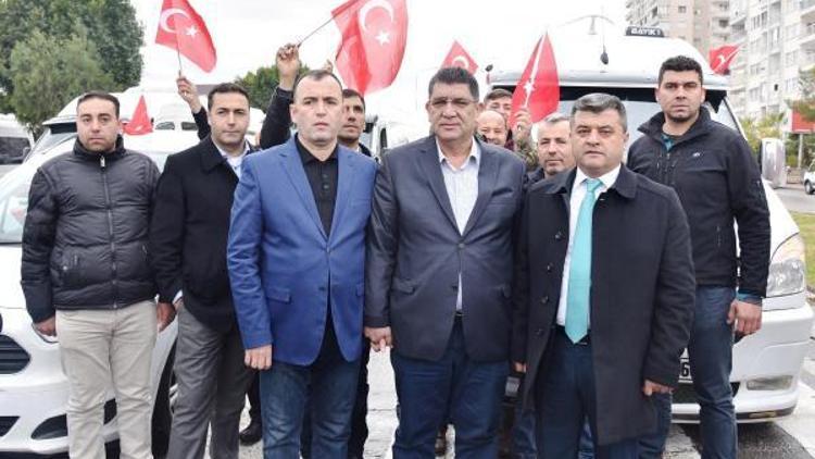 Antalyada 3 bin 350 servisçi ve taksici terörü kınadı