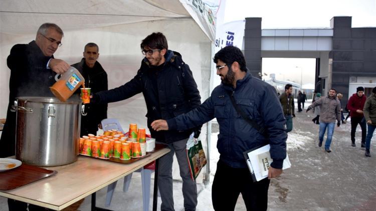 Üniversitede ‘Çorbaya kal, büte kalma’ etkinliği