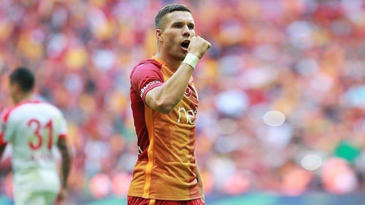 Lukas Podolski için çılgın teklif