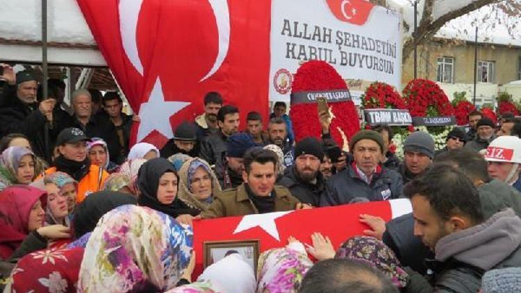 El Bab şehidi astsubay Okan Altıparmak, Konyada son yolculuğuna uğurlandı - ek fotoğraflar