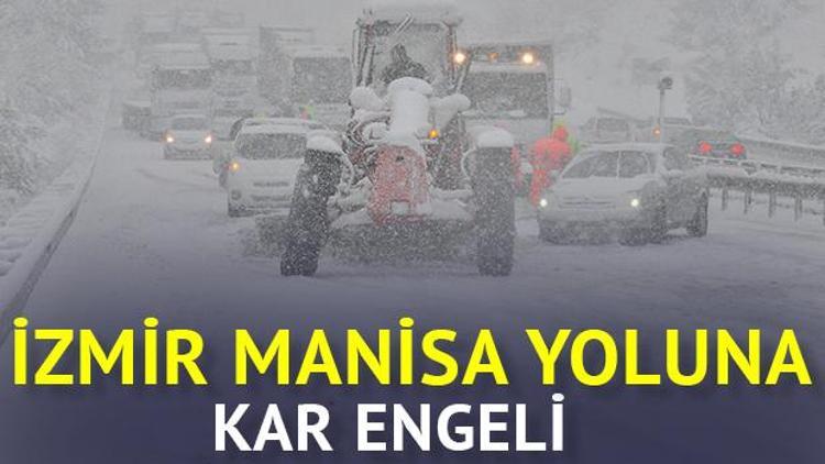 İzmir-Manisa karayolu kardan kapandı