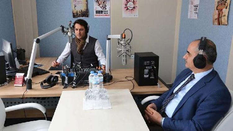 Başkan Aydın, radyolara konuk oldu