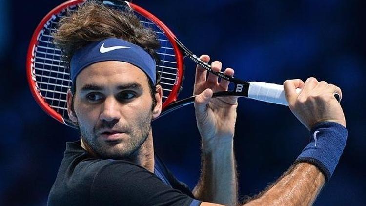 Federer tenise devam edecek