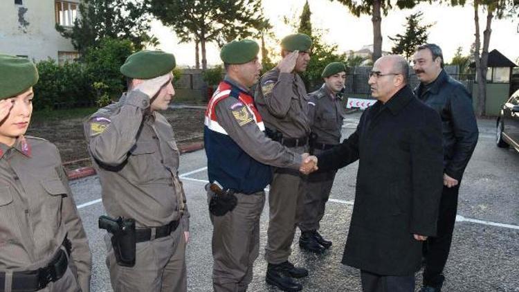 Vali Demirtaştan güvenlik güçlerine, yeni yıl ziyareti