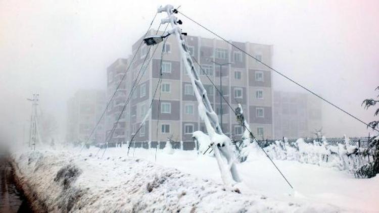 Körfezin 20 mahallesi elektriksiz