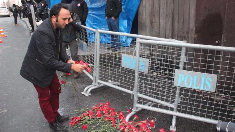 Saldırıda arkadaşını kaybeden kadın gözyaşlarına boğuldu