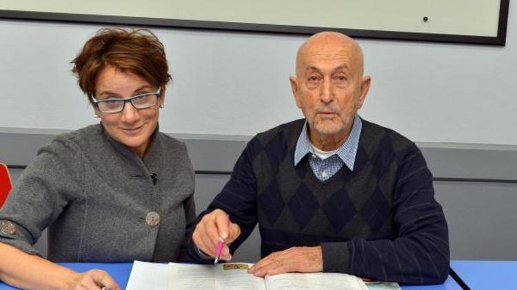 Prof. Fadıloğlu, 84 yaşında öğrenci oldu