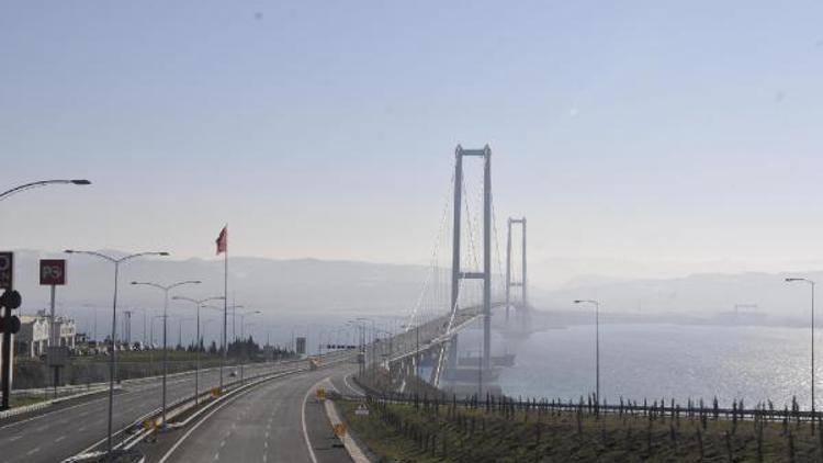 Osmangazi Köprüsü ve feribotta fiyat düşüşü sürücüleri sevindirdi