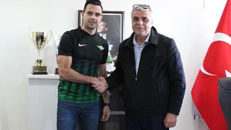 Akhisar Belediyespor Samardzic ile 3.5 yıllık sözleşme imzaladı