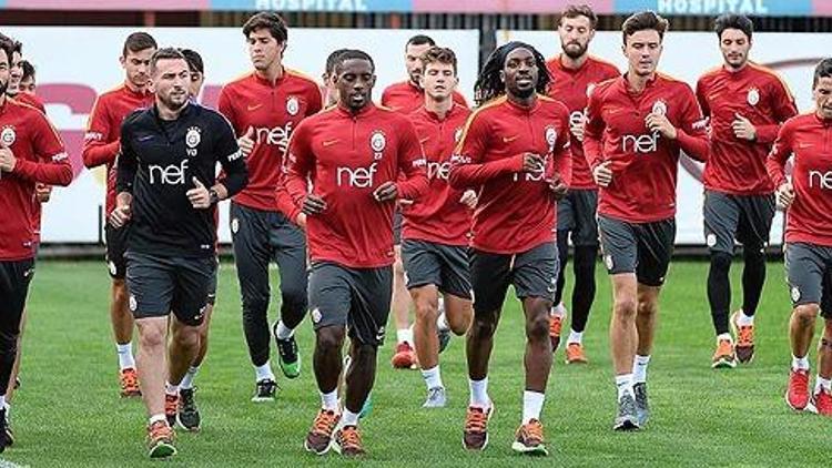 Galatasarayın kamp kadrosu açıklandı Podolski...