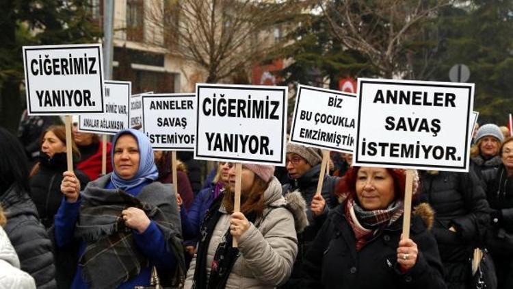 Kırklarelide kadınlar terörü yürüyüşle protesto etti