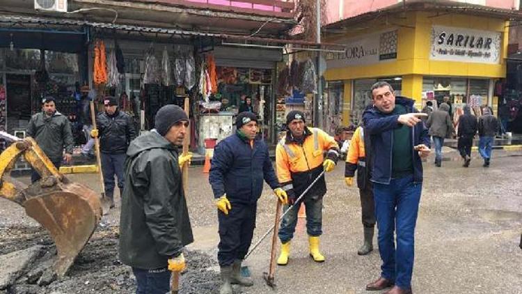 İslahiyede doğalgaz çalışması sonrası yollarda çalışma