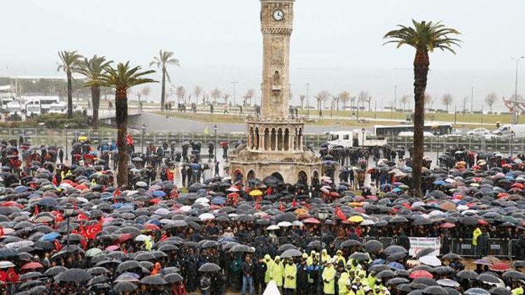 İzmir uğurladı, yer gök ağladı: Kalplerin fethi