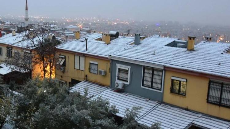 İzmirde sağanak yağış ve kar etkili oldu - Ek fotoğraflar