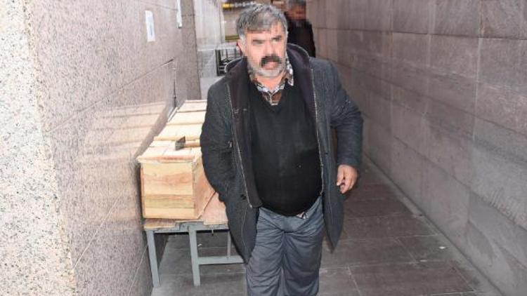 İzmirdeki bombalı saldırıda 5 adliye çalışanı da gözaltında (3)