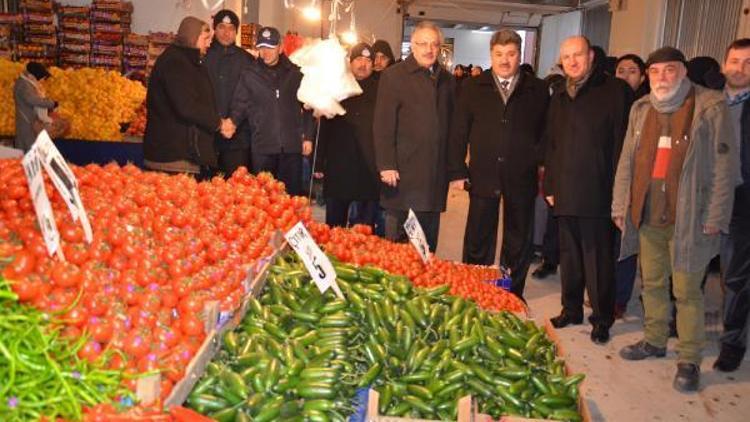 Gemlik kapalı Pazar yeri hizmete girdi