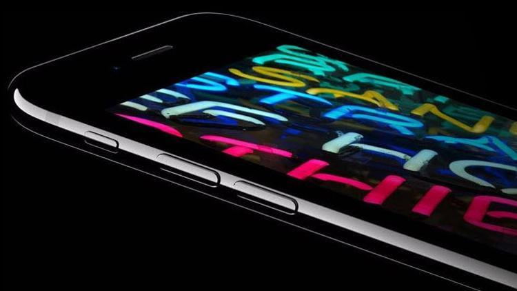 iPhone 8lerin ekranı işte böyle olacak