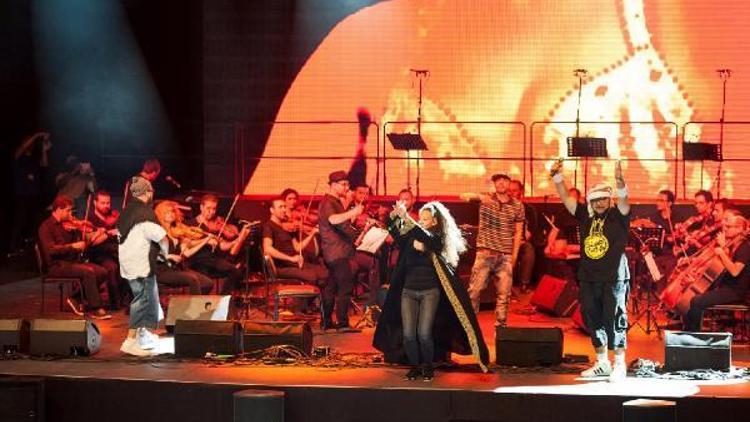 Ülkelerini terk eden Suriyeli müzisyenlerden albüm