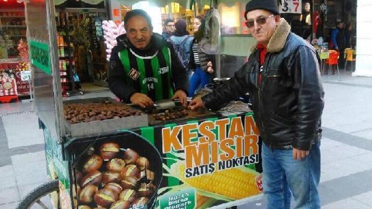 Kestanecilere Kocaelispor renkleri