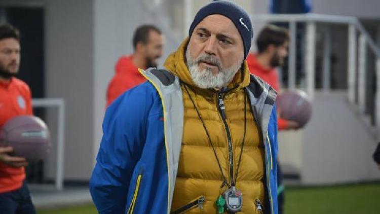 Çaykur Rizespor teknik direktörü Karaman: Transfer bir an önce bitirilmeli