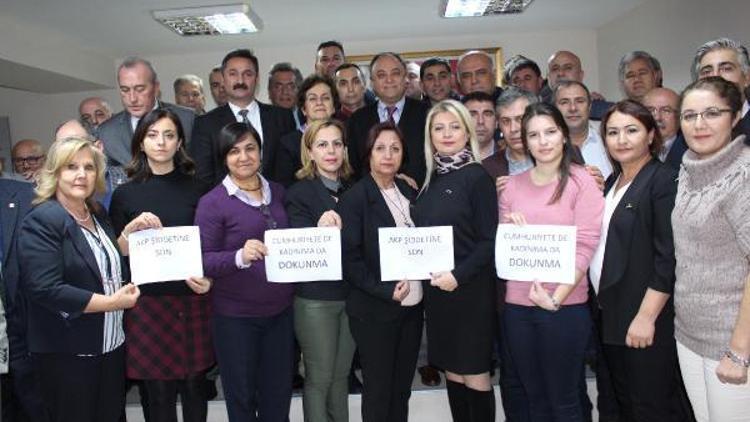 CHP İzmir örgütü, kadın vekile şiddeti kınadı