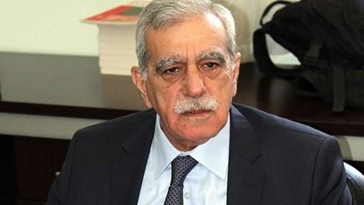 Ahmet Türk başka bir cezaevine nakledildiğini uçakta öğren