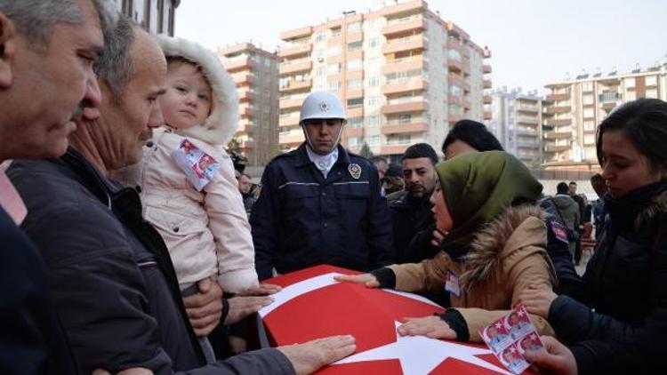 Şehit polislere Diyarbakırda uğurlama töreni