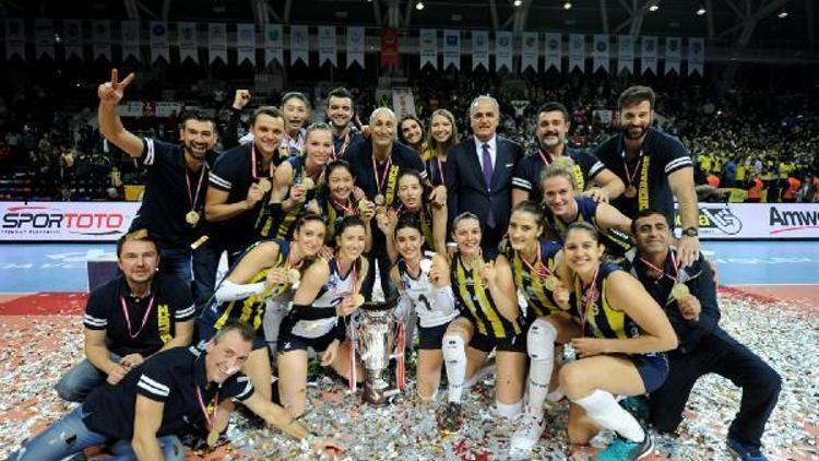 Kupa Voley Fenerbahçenin oldu HABERİNİN FOTOĞRAFLARI