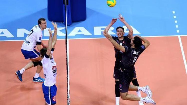 Halkbank evinde kaybetti