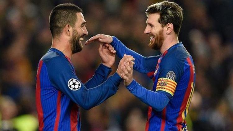 Arda Turan, Messiye kurban gidiyor