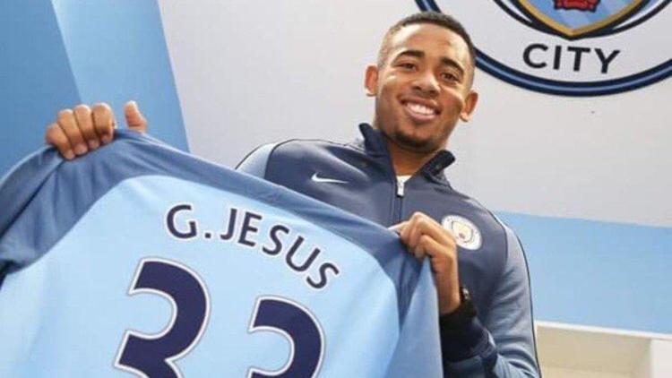 Manchester City, Jesusla sözleşme imzaladı