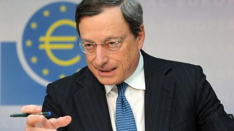 Mario Draghi: Varlık alım programımızı arttırmaya hazırız