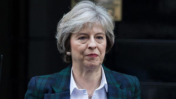 Theresa May: İngiltere küresel ticarette dünya lideri olacak