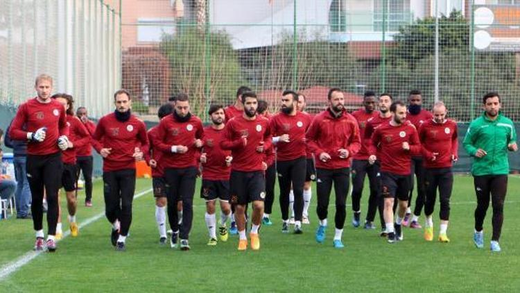 Aytemiz Alanyasporda Beşiktaş maçı hazırlıkları sürüyor