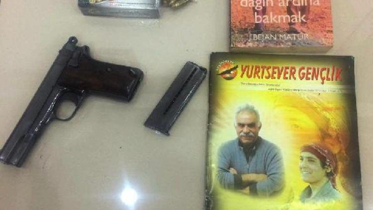 Tunceli Valiliği: FETÖ/PDY örgütü depolarında PKK yayınları ele geçirildi