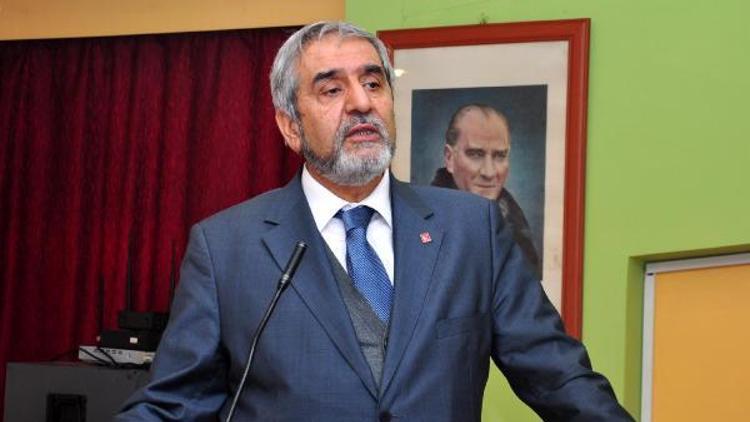 SPli Özbek: Referandum sürecinde kutuplaşmalardan kaçınılmalı