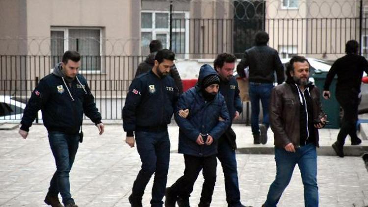 Ak Parti ve Emniyete saldıran terörist, Tekirdağ’da yakalandı (4)