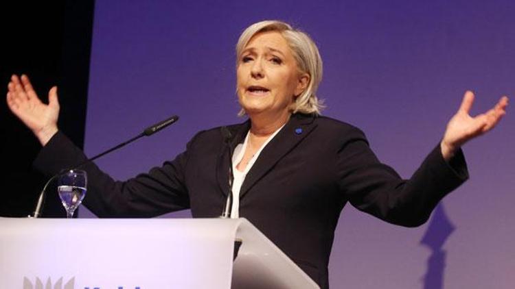 Le Pen: AB ‘Hayır’ derse Fransa’nın üyeliğini oylatırım