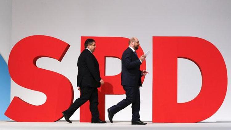 SPD’nin başbakanı adayı Schulz mu