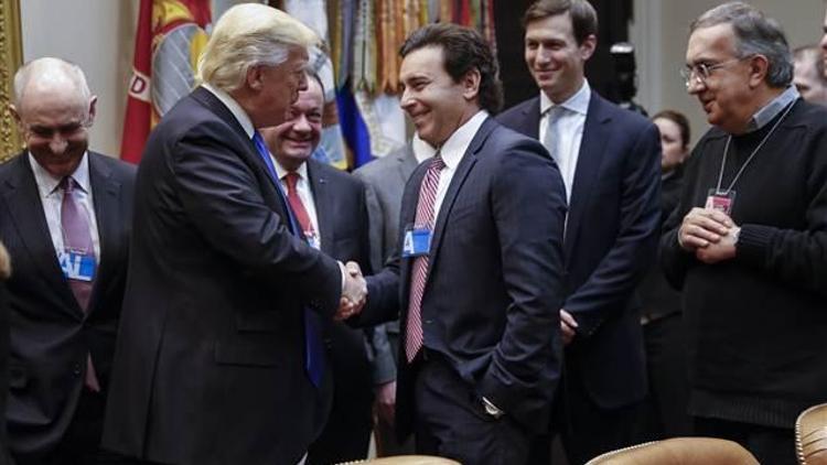 Trump otomotiv liderleriyle görüştü