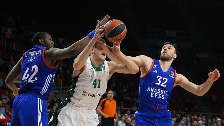 Anadolu Efes 93-81 Darüşşafaka Doğuş