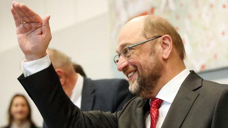 ‘Çok umutluyuz Schulz’la kazanacağız’