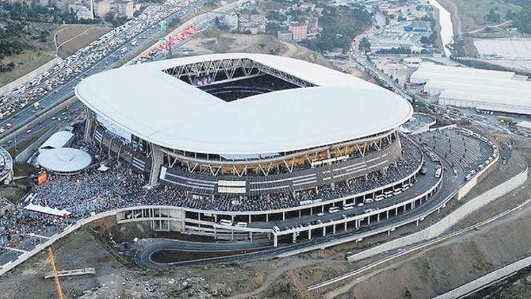 Galatasaraya Camp Nou gibi TT Arena