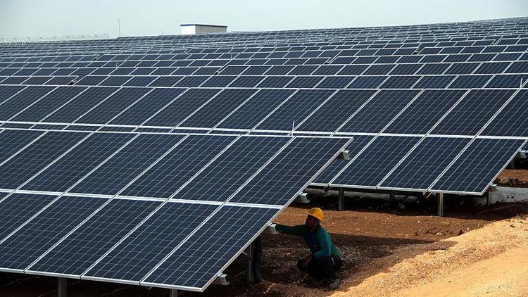 Zorlu Enerjiden Pakistana 100 megavatlık güneş parkı