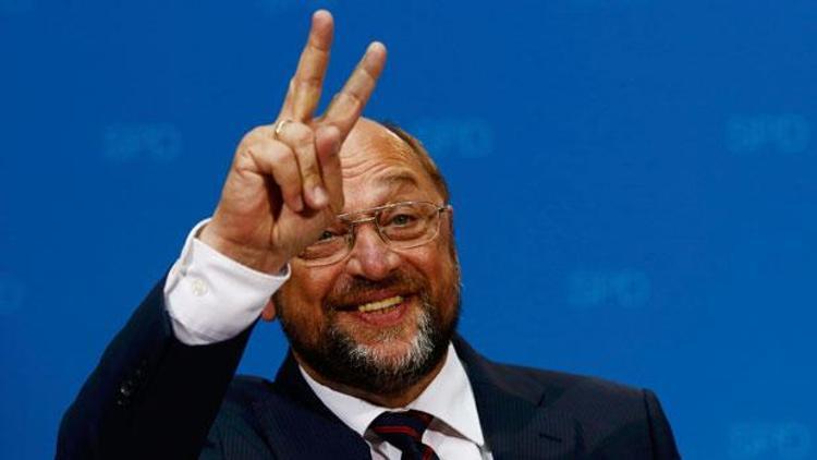 SPD yönetim kurulu Schulz’u resmen açıkladı