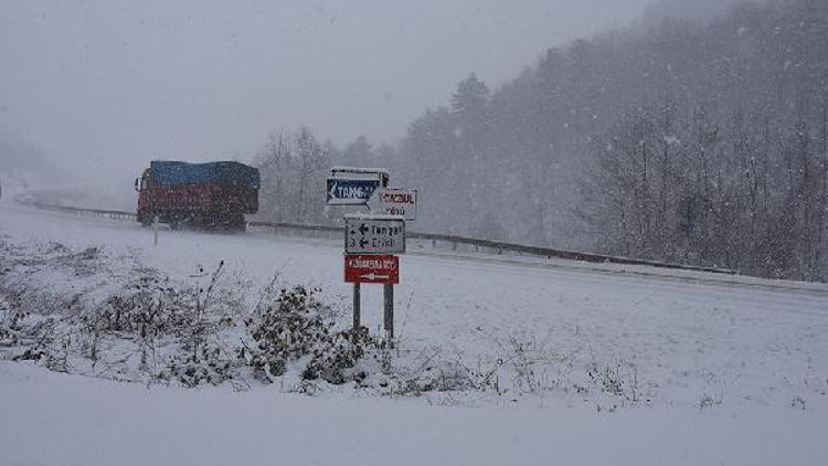 Sinop’ta 134 köy yolu ulaşıma kapandı