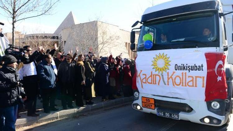 Onikişubattan, Türkmenlere yardım