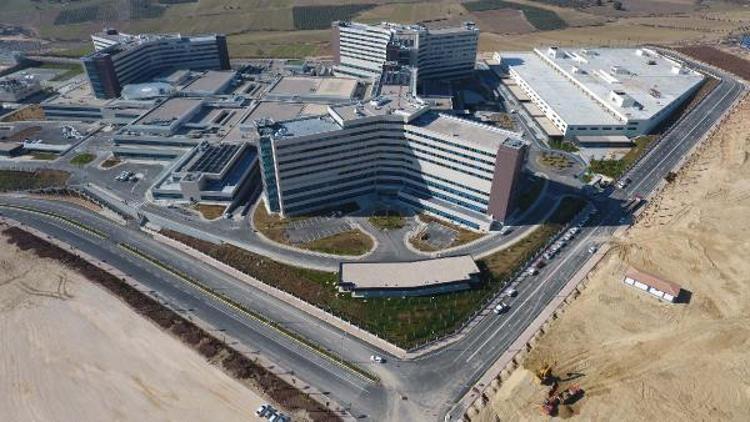 Türkiye’nin ilk Entegre Şehir Hastanesi Mersinde açılıyor (2)